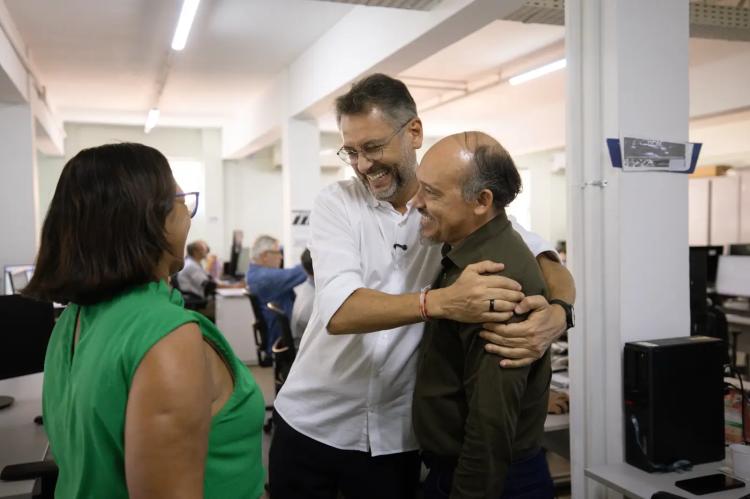 Clécio Luís homenageia servidores estaduais em visita a secretarias e agradece compromissos que resultaram em avanços na gestão
