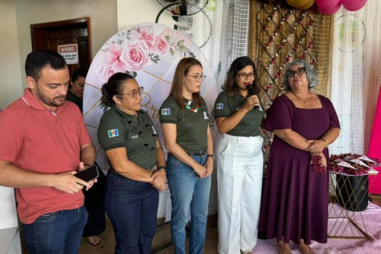 Prefeitura de Santana promove café da manhã especial para mulheres beneficiárias do Cadastro Único