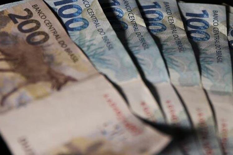Governo espera arrecadar R$ 10,5 bi com fim da dedução de juros distribuídos aos acionistas