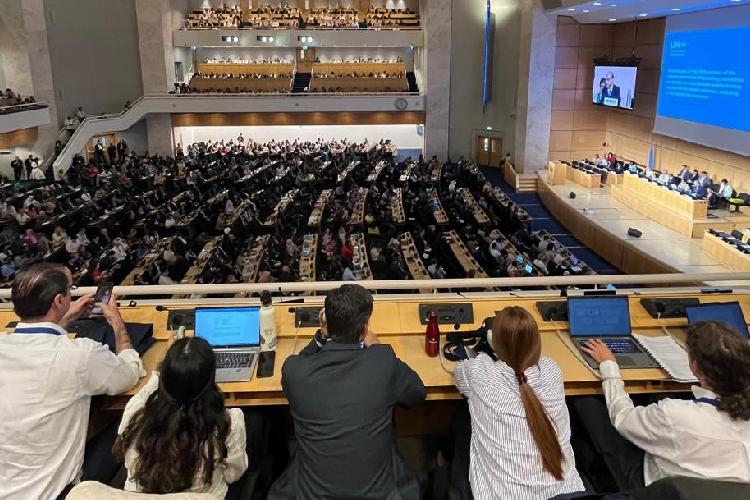 Tratado global contra poluição plástica: indústria química brasileira reforça posição técnica do país em nova rodada de negociações da ONU