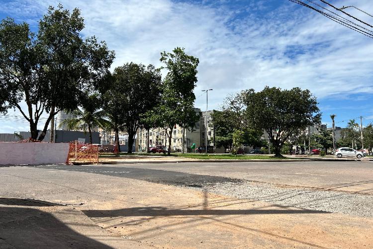 Informe: CSA recompõe asfalto na área de instalação da nova adutora da zona sul nesta sexta-feira (11); entenda as mudanças no trânsito