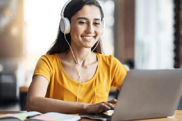 Dia do Professor: Como a IA pode ajudar no ensino da Geração Z