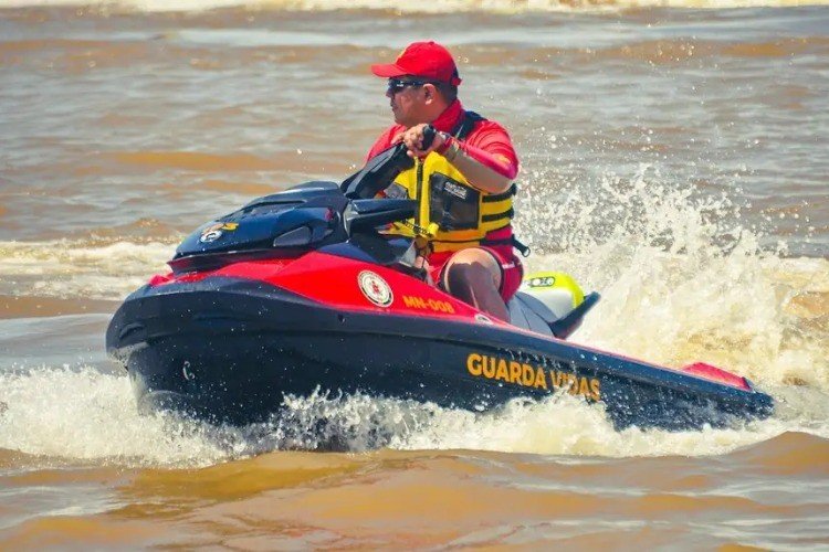 Governador Clécio reforça segurança pública com 21 novas motos aquáticas: ‘Governo do Amapá à frente do crime’