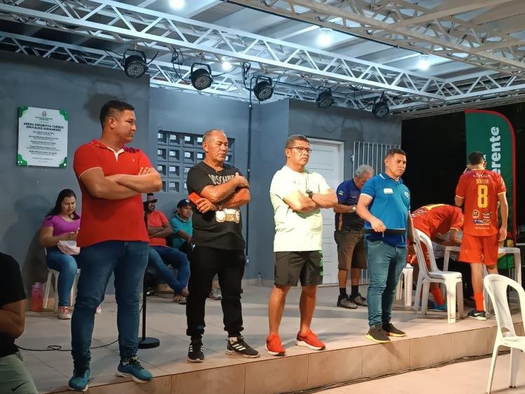A atual campeã da Copa Marcílio Dias estreia com vitória arrasadora de 4x0 contra o time de Granada