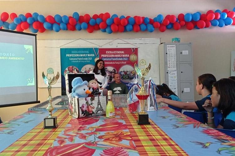 Escola Estadual Marly Maria vence concurso da Embaixada da França com redação sobre as florestas do Brasil