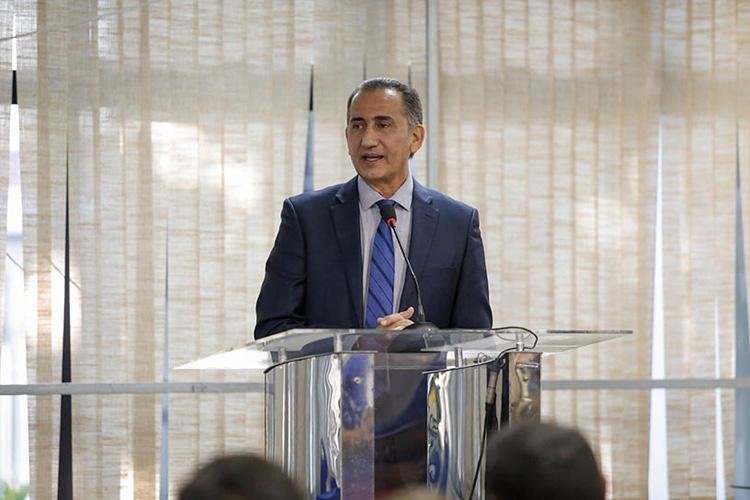 Governador anuncia cinco novos gestores do primeiro escalão