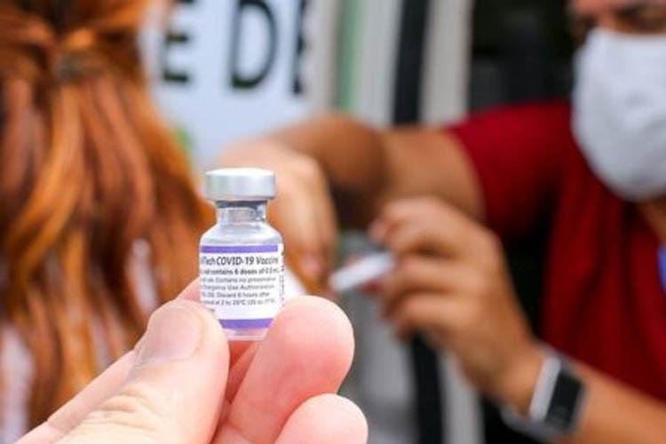 Covid-19: continua vacinação no centro de Macapá; confira demais locais e grupos