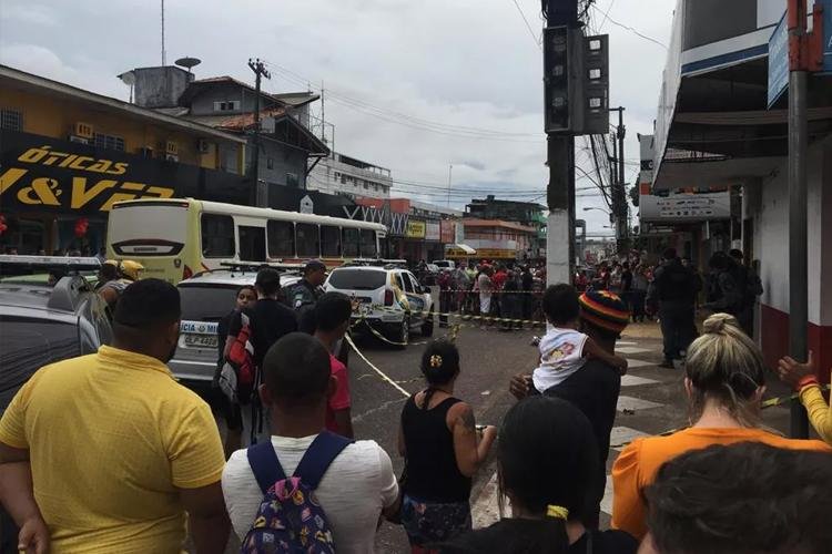 Jovem flagrado dando fuga para assassino de autônomo no Centro de Macapá é preso