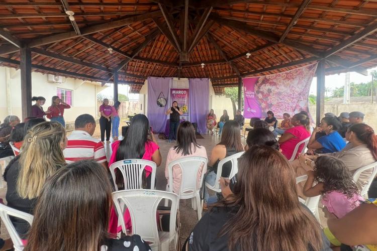 Mulheres atendidas pelo Camuf participam de oficinas terapêuticas em Santana