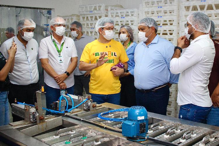 Randolfe e Governo do Amapá trazem ApexBrasil para dialogar com exportadores amapaenses e evitar prejuízos após tarifaço americano
