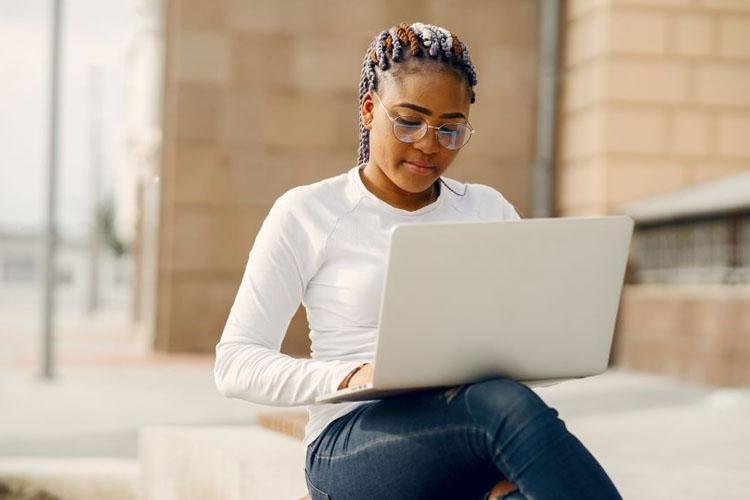 Curso de produção textual para professores está com inscrições abertas