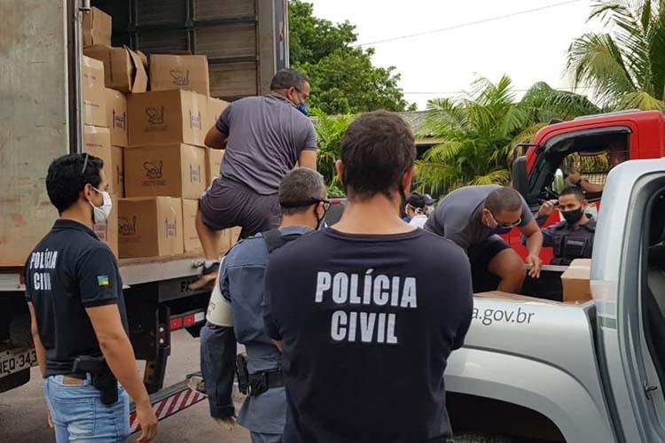 Polícia Civil entrega álcool em gel apreendido a órgãos de segurança pública e entidades sanitárias estaduais e municipais