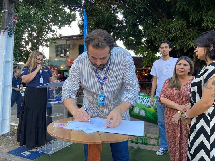 Sebrae instala Ecopontos para coleta de vidro no Centro de Macapá