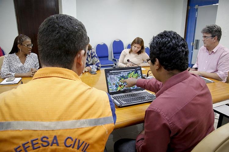 Governo do Amapá traça estratégia para enfrentar possíveis inundações no Estado