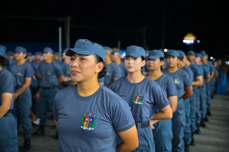 'Quero honrar quem vestiu essa farda antes de mim', diz aluno-soldado na 'Noite Cinza' da PM do Amapá