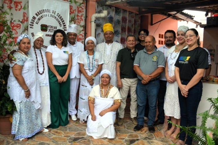 MP-AP doa alimentos ao Fórum de Segurança Alimentar dos Povos de Matriz Africana