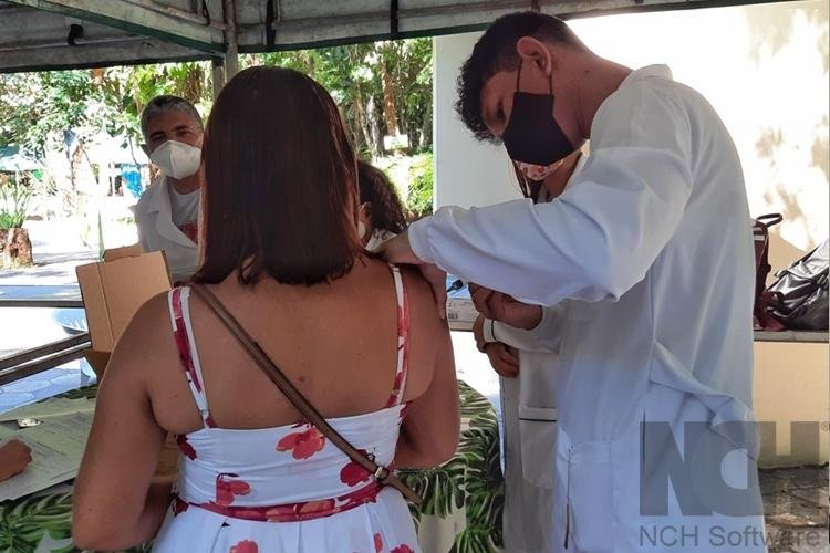 Hemoap realiza ação de saúde com incentivo à doação de sangue e vacinação
