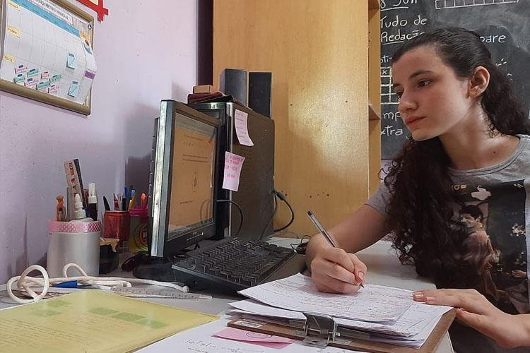 Dia do Estudante: alunos ressaltam a importância da educação na construção da sociedade