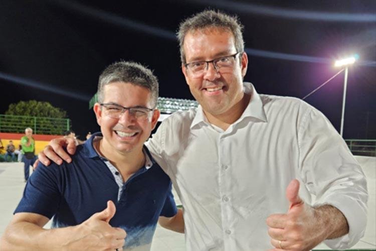 Randolfe e Furlan dão start na obra da Praça Mestre Guiga Melo, no Residencial Mestre Oscar