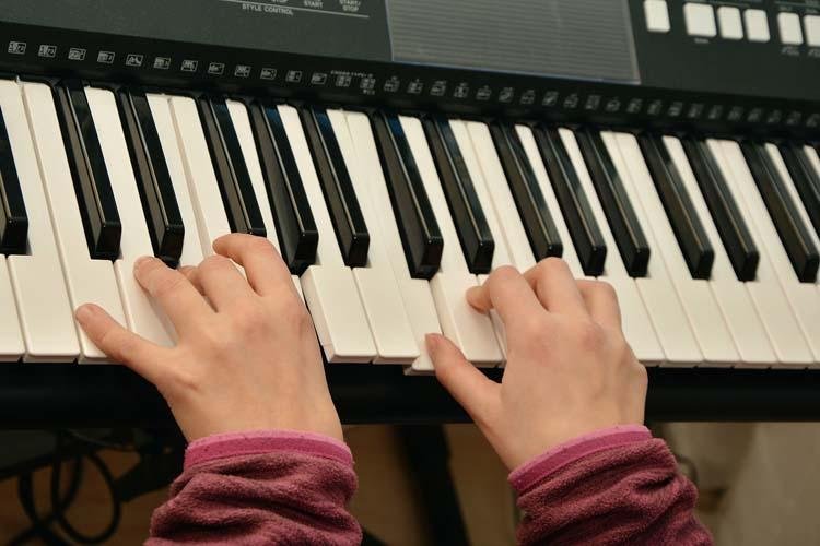 Interesse em aprender música na internet cresce no período da quarentena