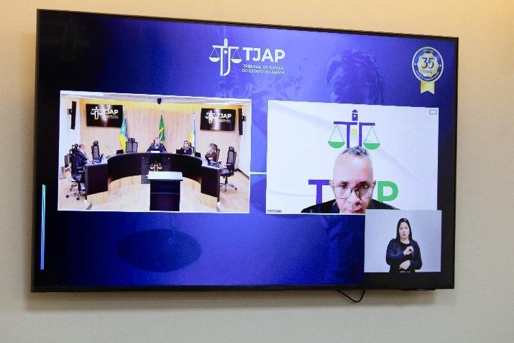 Turma Recursal reconhece cobrança indevida e mantém condenação de instituição de ensino