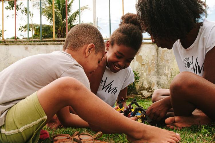 Edital destina até R$ 400 mil para projetos sociais direcionados a crianças, adolescentes e idosos no Amapá