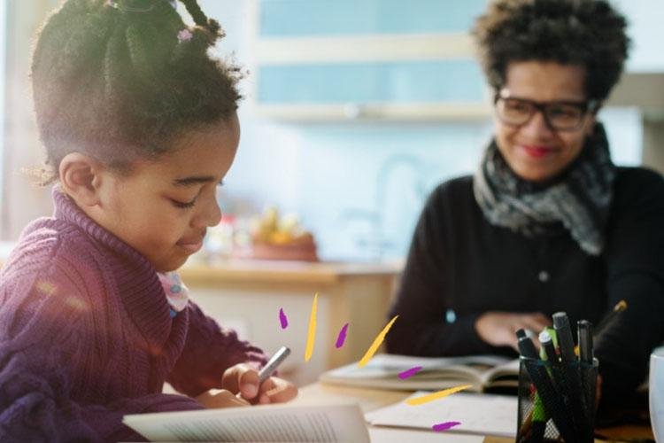 Escolas Conectadas: programa oferece vagas gratuitas para cursos nas áreas da educação