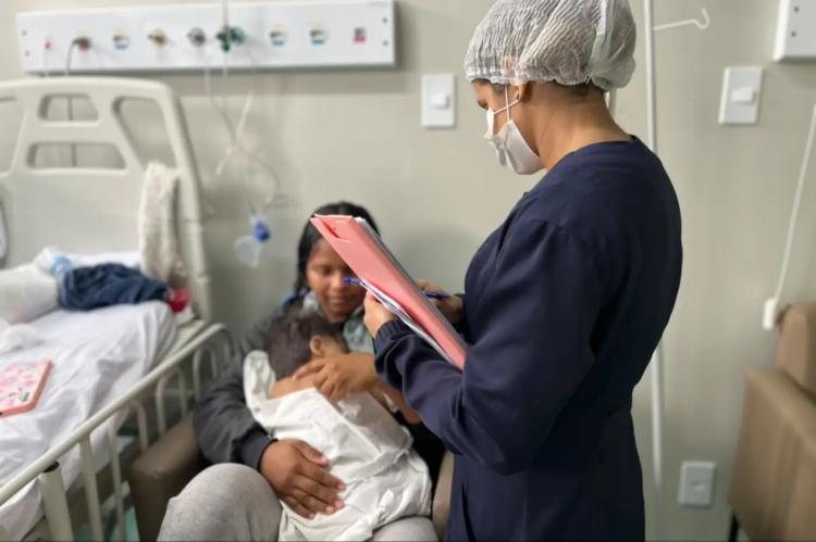 Governo do Amapá destaca mudanças na estrutura e histórias de dedicação de servidores do HCA, em Macapá