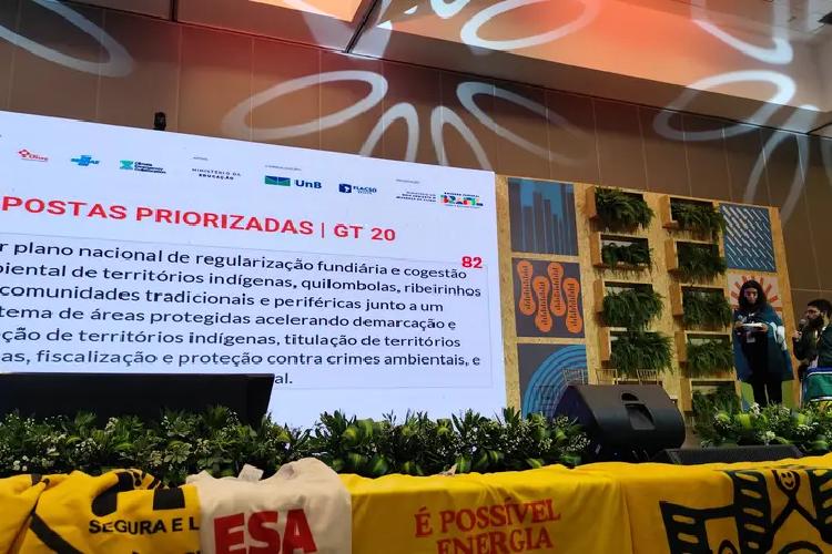 Amapá colabora com propostas para enfrentar crise climática na 5ª Conferência Nacional de Meio Ambiente, em Brasília 