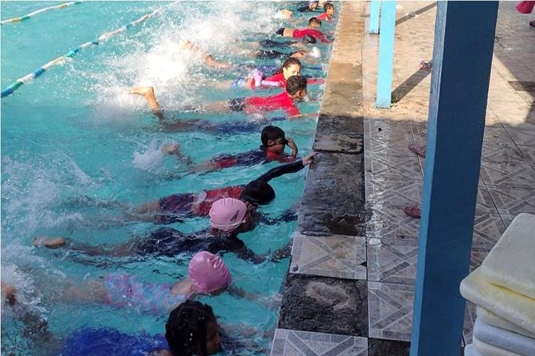 Projeto "Peixinhos Voadores" oferta 400 vagas para crianças e adolescentes