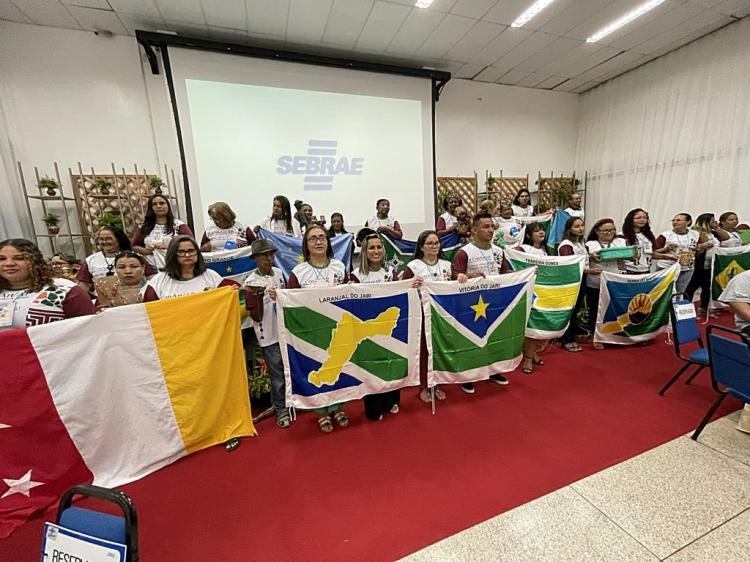 Presidente Josiel Alcolumbre destaca colaboração no desenvolvimento do artesanato no Amapá