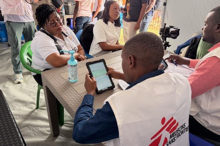RDC: MSF lança importante estudo de vacinação contra a doença do Ebola entre trabalhadores da linha de frente