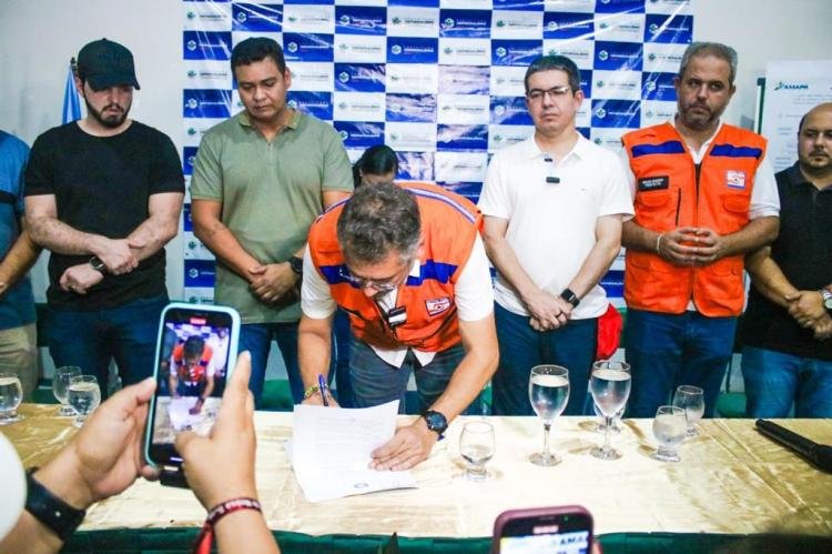 Randolfe anuncia emenda de R$2,5 milhões para combater impactos da estiagem no Amapá