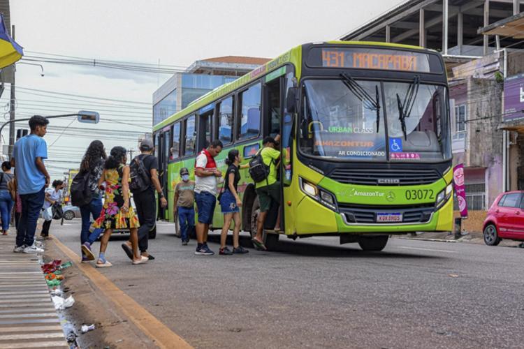 Estudantes terão transporte público gratuito para o ENEM neste domingo (12)