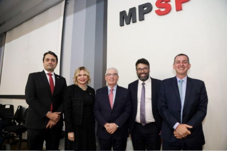 Procuradora do Amapá prestigia solenidade no MPSP e posse de desembargadores federais da 3ª Região