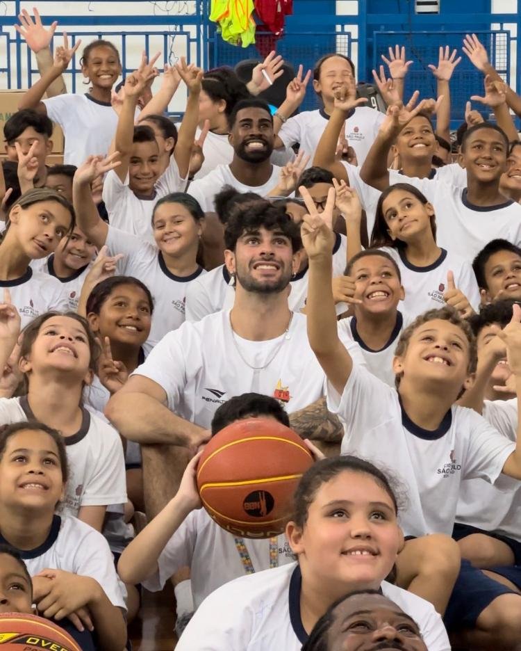 Estrela do basquete, Felipe Motta promove ação social de incentivo ao esporte!