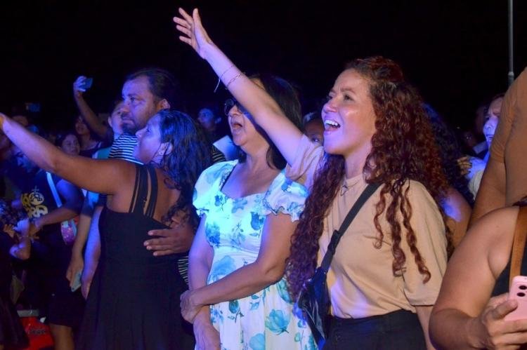 "Vale muito a pena ser evangélica e defender Jesus", celebra pastora durante ação do projeto Impacto na Praça