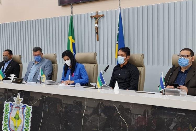 Sistema de transporte perdeu dois terços dos passageiros durante a pandemia e prejuízo acumulado ultrapassa R$ 50 milhões