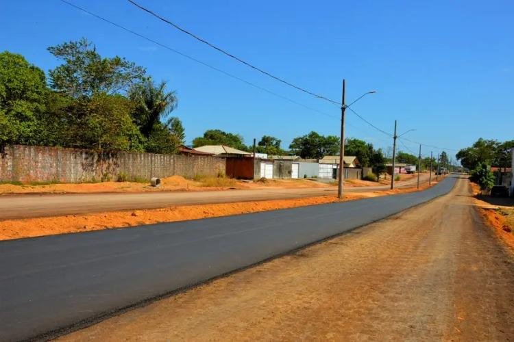 'Vai mudar a nossa realidade essa pavimentação', diz moradora da Avenida Santana em trecho asfaltado pela primeira vez
