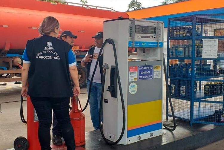 Operação interdita bomba de gasolina que marcava 1,700 litro de diferença no abastecimento