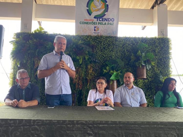 Prefeito Bruno Mineiro anuncia lançamento do programa "TCEndo Conexões pela Paz" em Tartarugalzinho