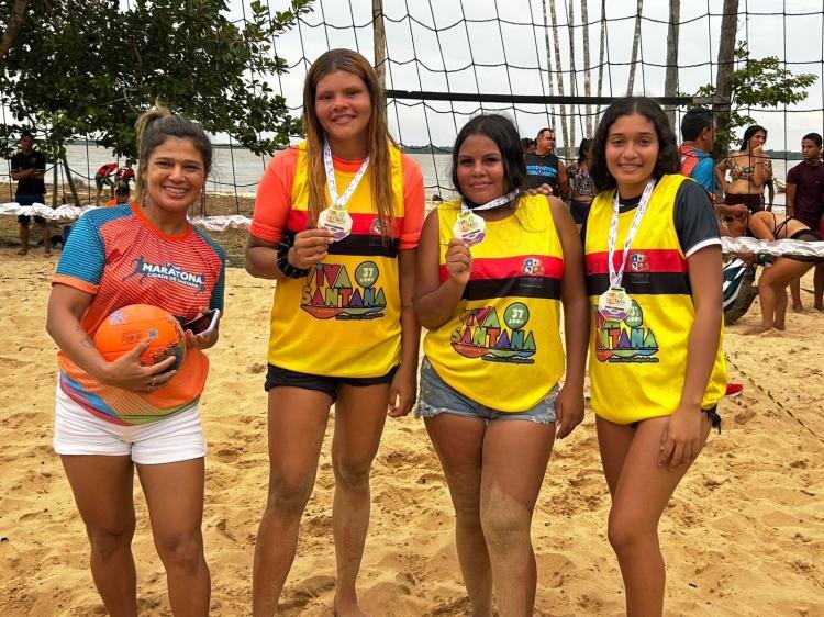 Modalidades esportivas são atrações no aniversário de Santana no Recanto da Aldeia na Ilha