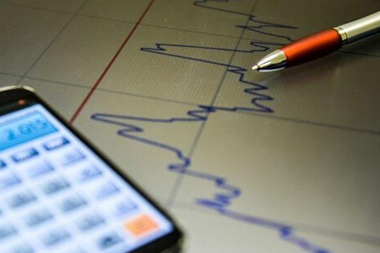 Redução da taxa Selic deve incentivar investimentos, avaliam especialistas