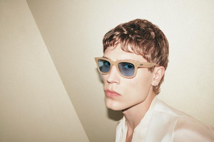Jogador de basquete vira top model internacional:
