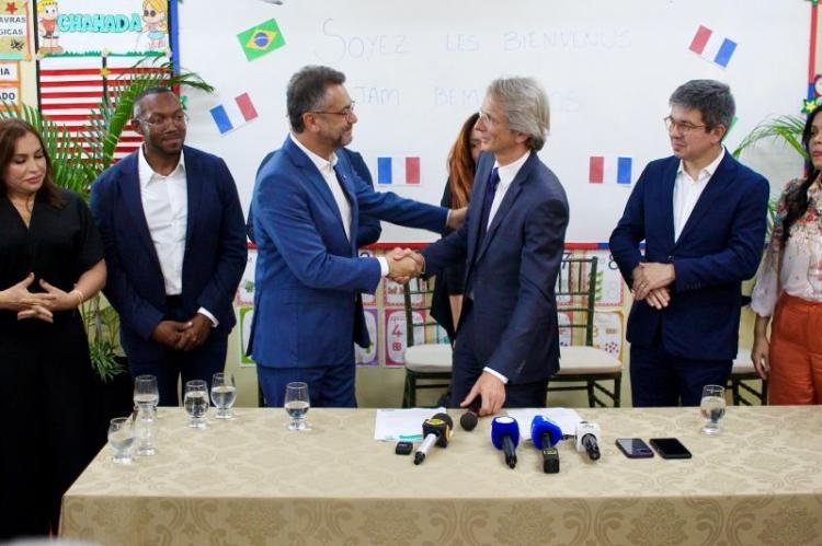 "O Amapá é importante para a França", cita embaixador francês ao retomar emissão de vistos em Macapá