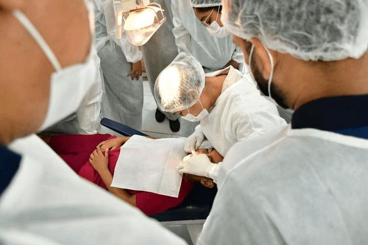 Profissionais da saúde do Amapá recebem capacitação sobre cirurgia do freio lingual