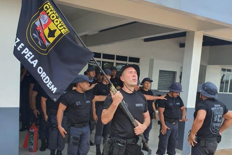 Oficial conclui curso de habilitação em instrumentos de menor potencial ofensivo