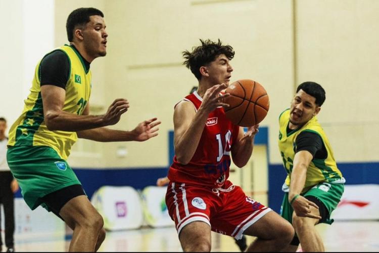 Com vitórias sobre Chile e Mongólia, amapaenses brilham no Mundial Escolar de Basquete na China