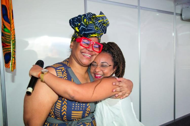 Zwanga, uma marca de moda que está realizando o projeto Afro Mulher no Conjunto Macapaba.