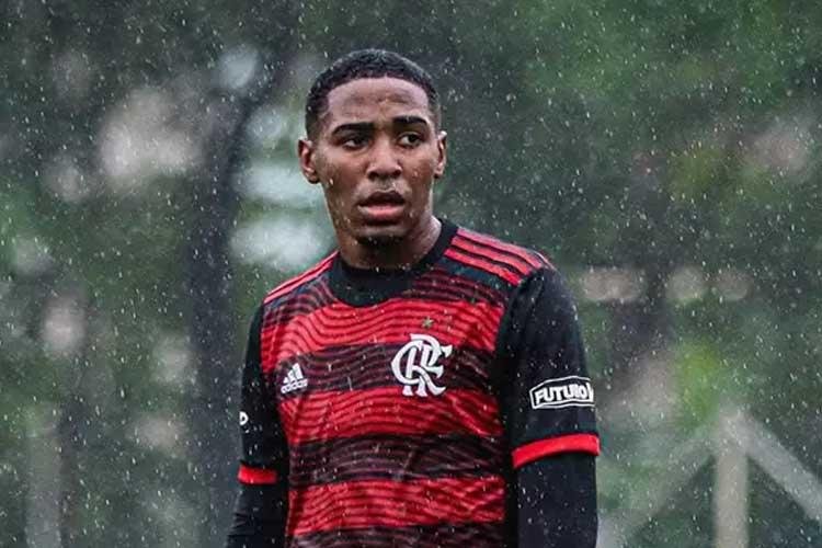 Conheça Lorran, o jovem artilheiro do Flamengo na Copa do Brasil 2023